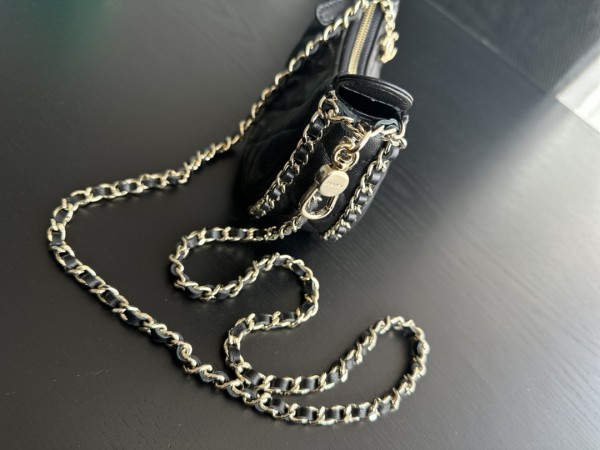 Handbag  Chanel   AS3917  size  14cmx10cmx6 cm