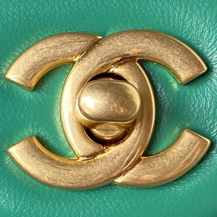   Handbag  Chanel  AS1787  size  20 cm
