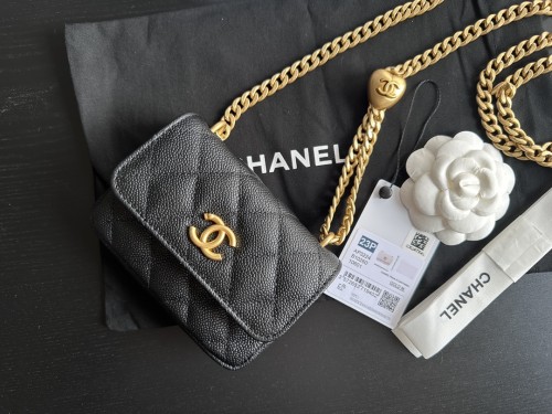  Handbag  Chanel  3224  size  12.5cmx9cmx3 cm 