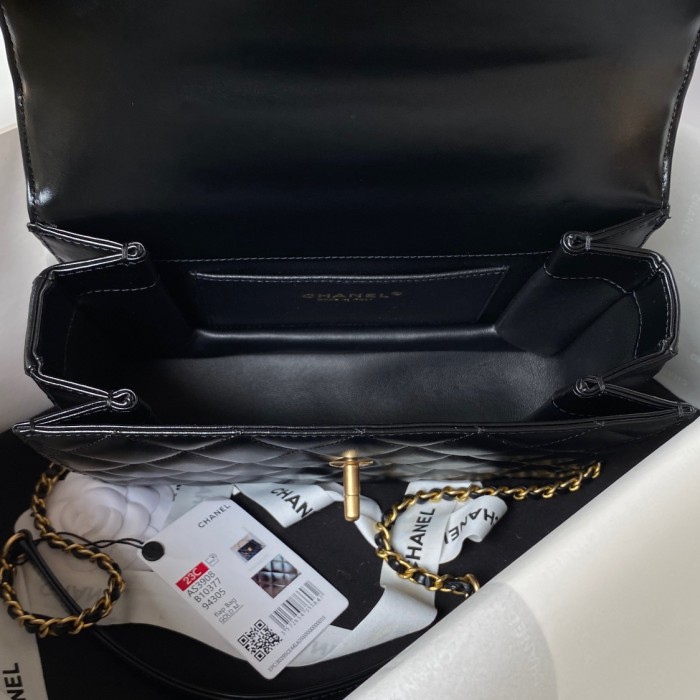 Handbag   Chanel AS3908  size  22X16X9 cm