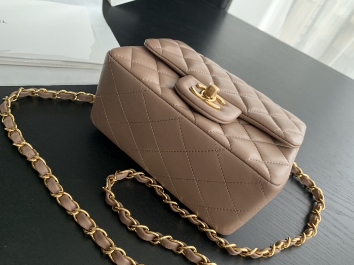 Handbag  Chanel 1115  size  17 cm