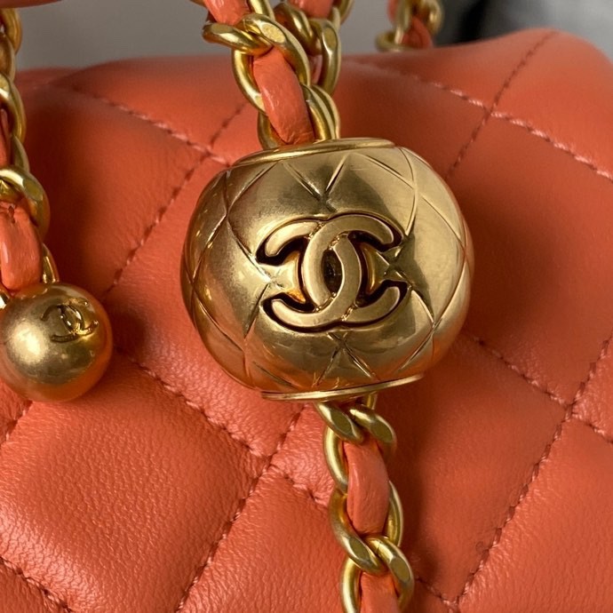   Handbag  Chanel AS1787  size  20 cm