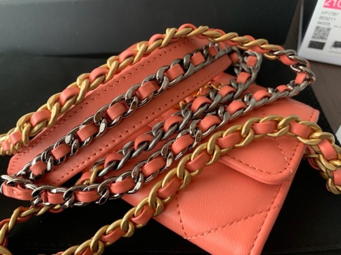 Handbag  Chanel  AP1787  size  8.5cmx12cmx2.5 cm