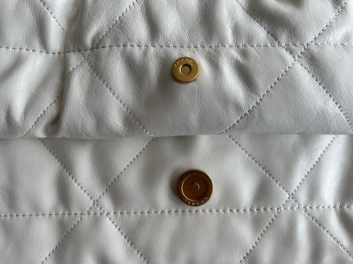  Handbag   Chanel  size  39cmx42cmx8 cm