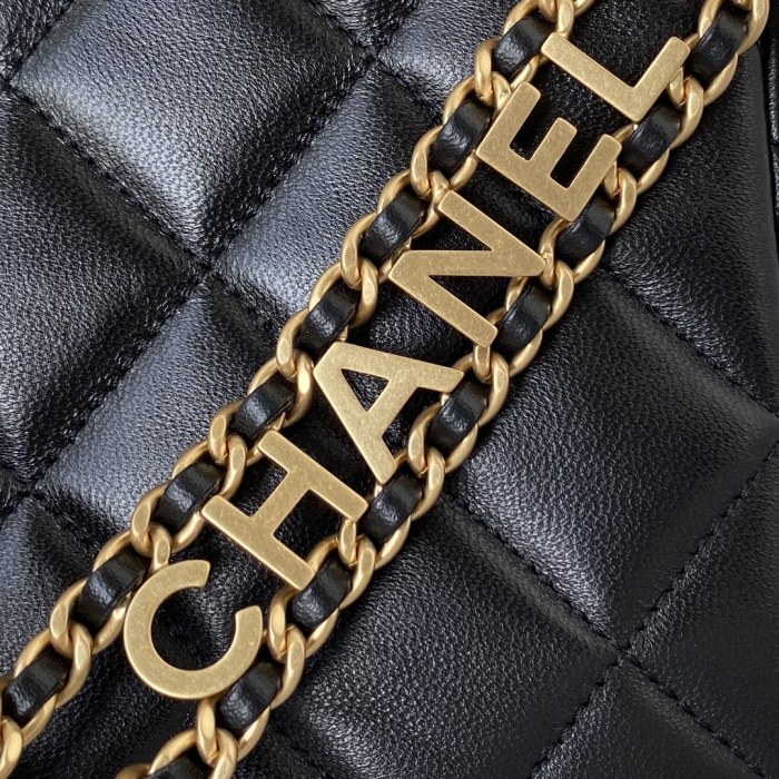  Handbag Chanel  AS3223  size 16*19*8  cm