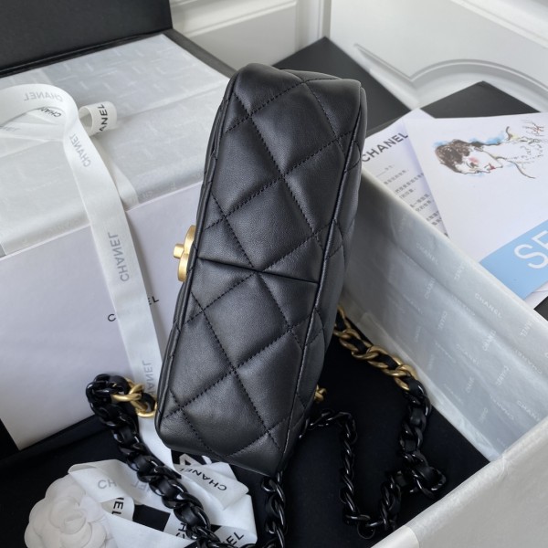 Handbag  Chanel  AS3206  size  16-22-7 cm