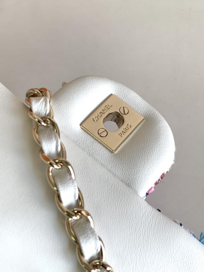  Handbag  Chanel  size  20/25 cm