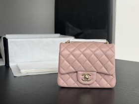 Handbag   Chanel 1115 size  17 cm