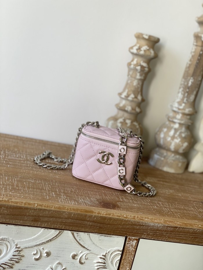  Handbag Chanel 81193  size  12 cm