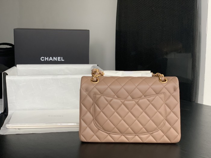  Handbag   Chanel 1113  size 23 cm