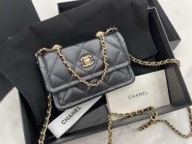 Handbag   Chanel  AP1664  size  13.5*9.4*4.5 cm