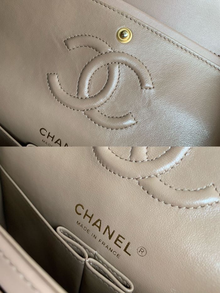  Handbag   Chanel 1113  size 23 cm