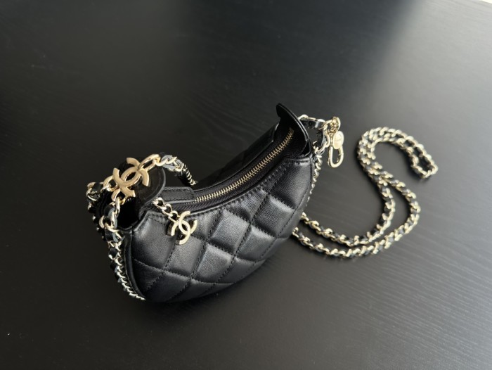 Handbag  Chanel   AS3917  size  14cmx10cmx6 cm