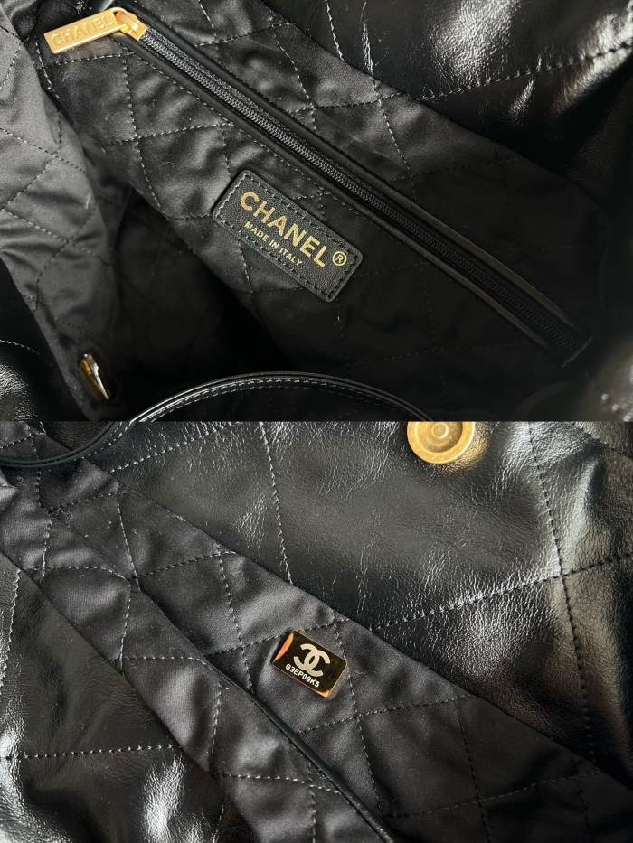  Handbag   Chanel   size  35cmx37cmx7 cm