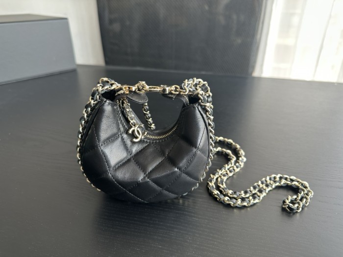 Handbag  Chanel   AS3917  size  14cmx10cmx6 cm