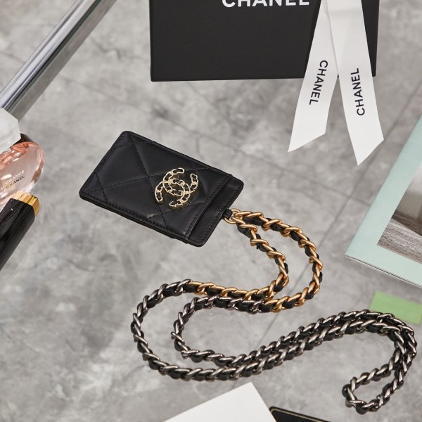 Handbag  Chanel  AP1745  size  10.5×7.2×0.5 cm