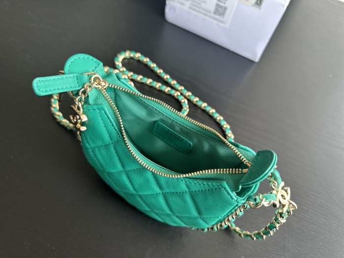 Handbag   Chanel   AS3917  size  14cmx10cmx6 cm