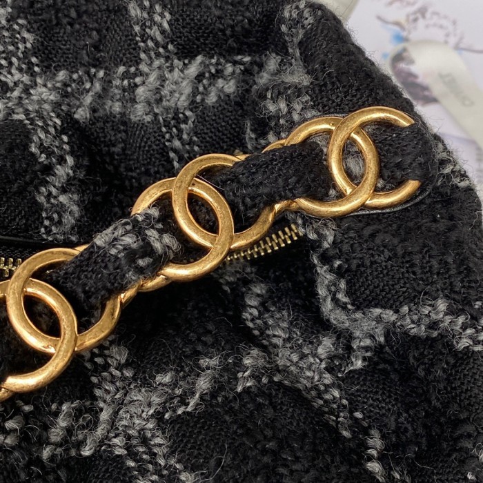 Handbag   Chanel  AS3564  size  55X33X24 cm