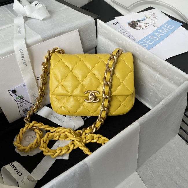 Handbag  Chanel  AS3205  size  13-18-6 cm