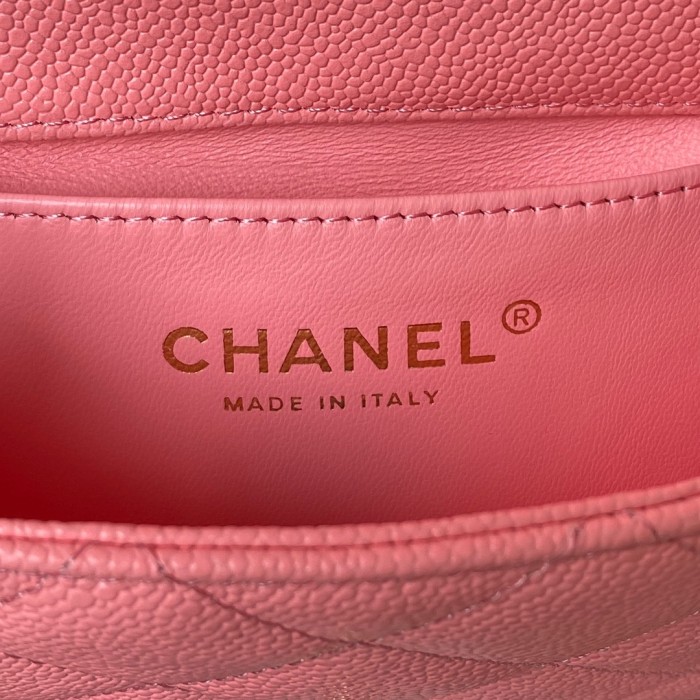  Handbag  Chanel   AS3828  size  12X19x8 cm