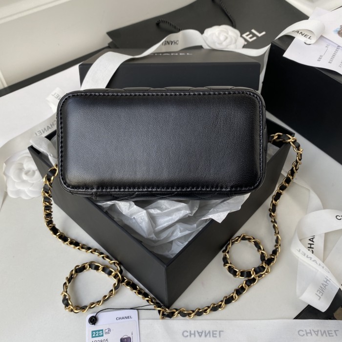  Handbag   Chanel  AP2805  size 17*9.5*8* cm