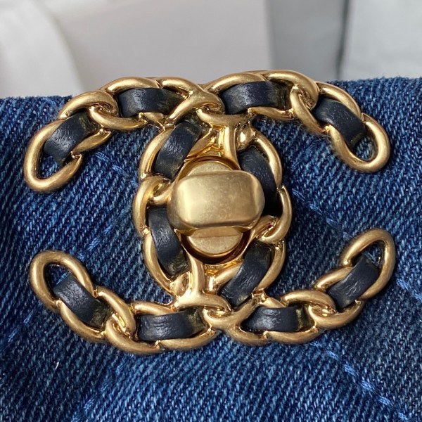 Handbag   Chanel  AS3519 size  30*37*10 cm