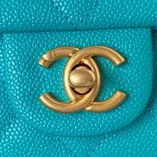  Handbag  Chanel  AS3828  size  12X19x8 cm