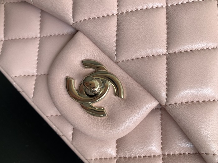 Handbag   Chanel 1115 size  17 cm