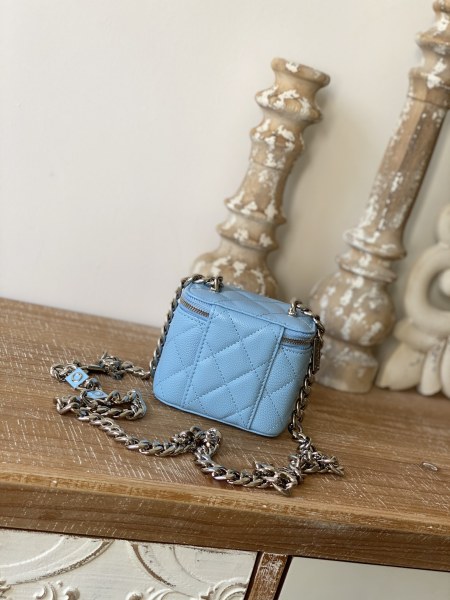  Handbag Chanel 81193 size  12 cm