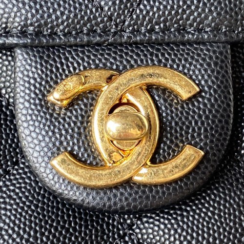  Handbag   Chanel  AS3729   size  17.5*14.5*7.5 cm