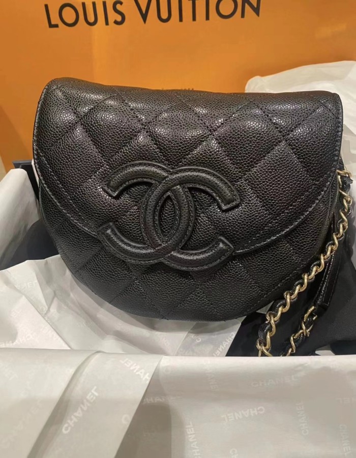  Handbag  Chanel  3867  size  19 cm