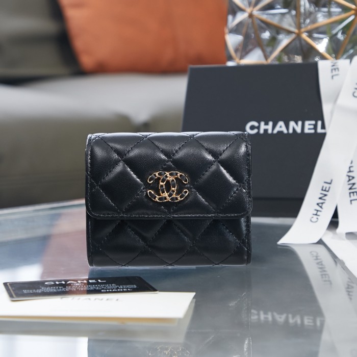 Handbag  Chanel AP07940  size  9×10.5×3 cm 