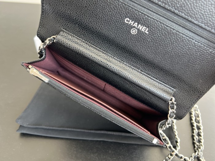  Handbag   Chanel 0250  size 19 cm 