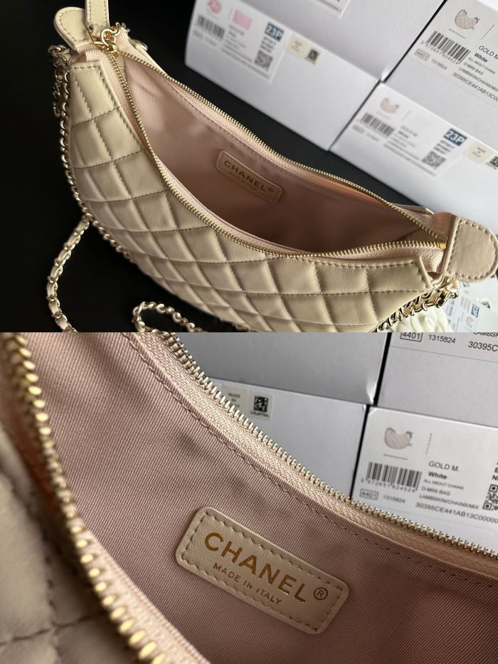  Handbag  Chanel  AS3917  size  15cmx20cmx6 cm