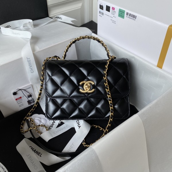 Handbag   Chanel AS3886  size  20X14X7.5 cm