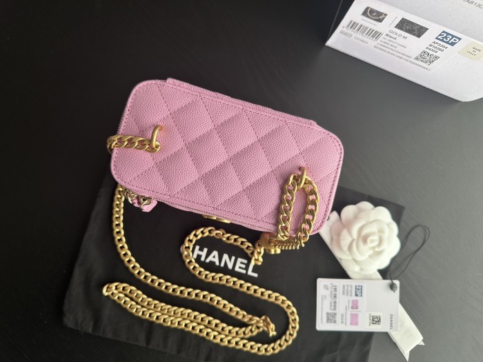  Handbag   Chanel  3204  size  16cmx8cmx10 cm  