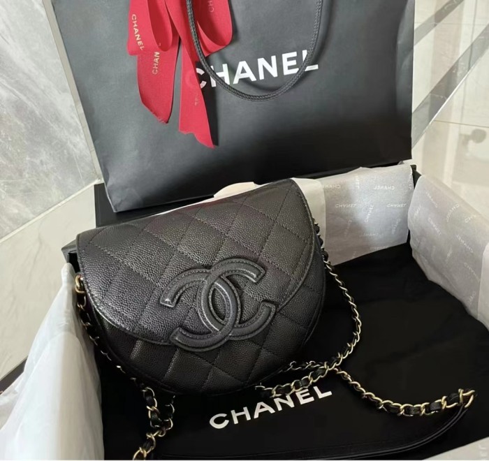  Handbag  Chanel  3867  size  19 cm