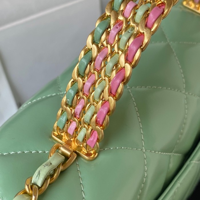 Handbag   Chanel  AS3886  size  20X14X7.5 cm