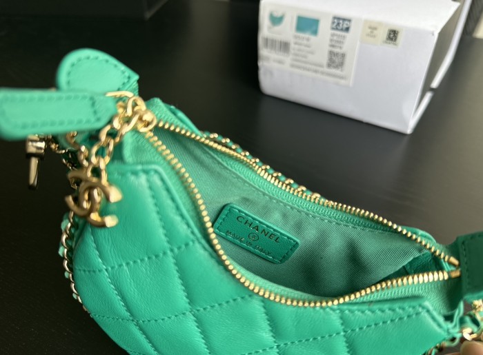 Handbag   Chanel   AS3917  size  14cmx10cmx6 cm