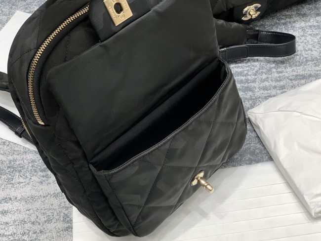 Handbag   Chanel   size 51*23*20.5 cm