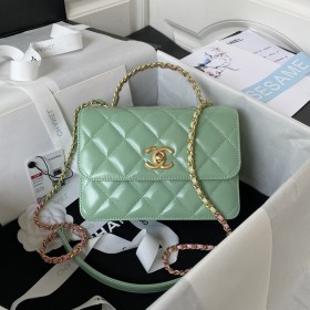 Handbag   Chanel  AS3886  size  20X14X7.5 cm