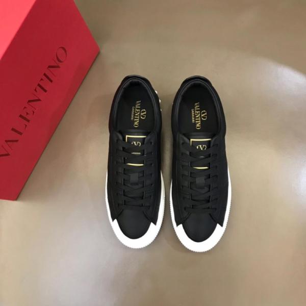 Valentino Garavani Cityplanet Lace Up Sneakers