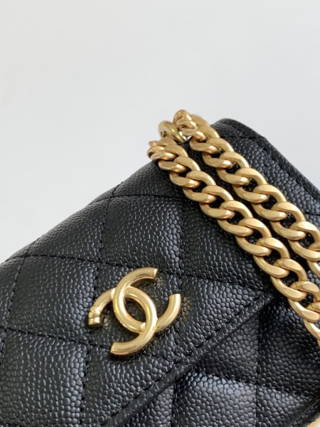  Handbag  Chanel  size  12.5  9  4.5 cm