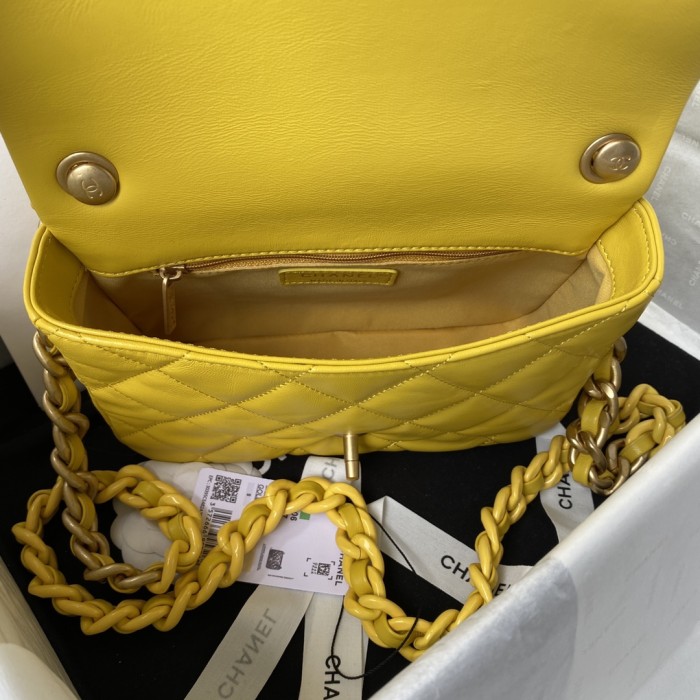 Handbag  Chanel AS3206   size 16-22-7 cm