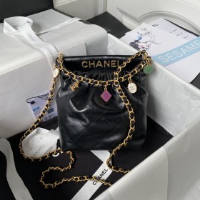  Handbag   Chanel  AS3793   size 17-16-7 cm