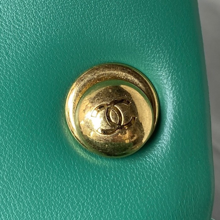 Handbag   Chanel   AS3748  size  17*13*6 cm