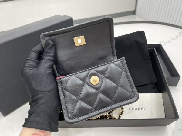 Handbag   Chanel  AP1664  size  13.5*9.4*4.5 cm