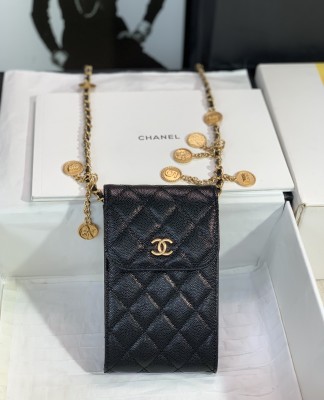 Handbag   Chanel  size  18*3*11.5  cm