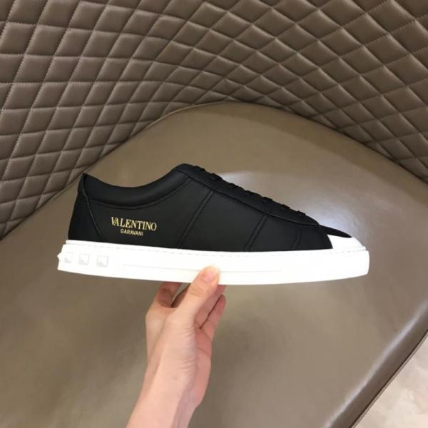 Valentino Garavani Cityplanet Lace Up Sneakers