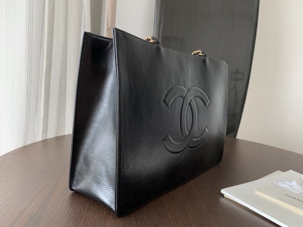  Handbag  Chanel  AS1943  size  32cmx30cm×10 cm